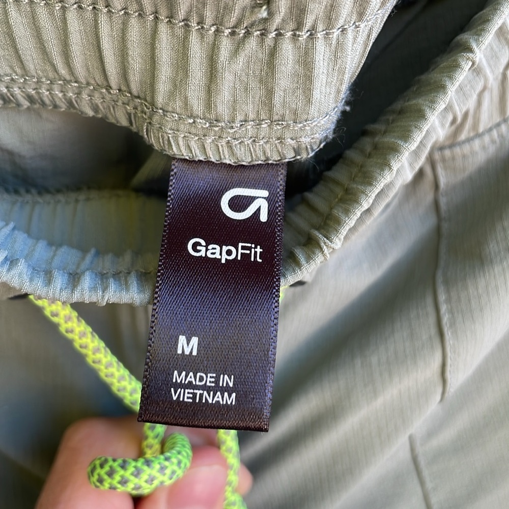 GapFit Pants - Picture 8 of 8